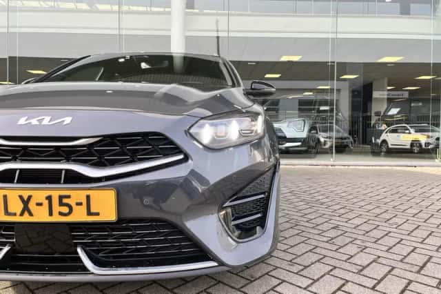 Kia Ceed Sportswagon (2025) thumbnail 4