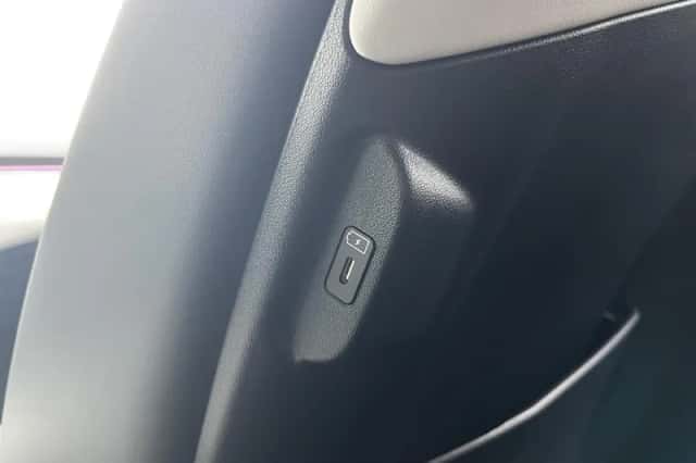 Kia EV4 (2025) thumbnail 33