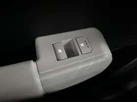 Kia EV4 (2025) thumbnail 35