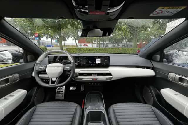Kia EV4 (2025) thumbnail 9