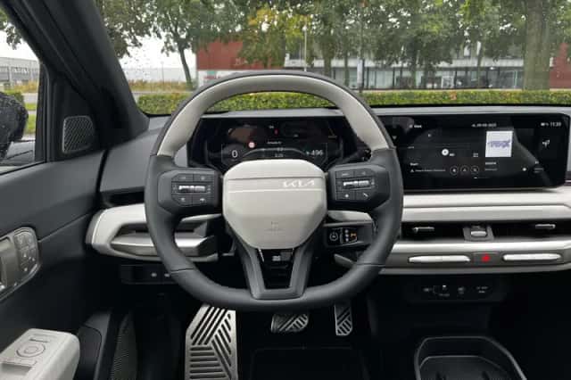 Kia EV4 (2025) thumbnail 10