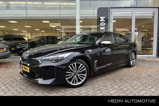 Kia Stinger (2018) thumbnail 1