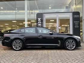 Kia Stinger (2018) thumbnail 7