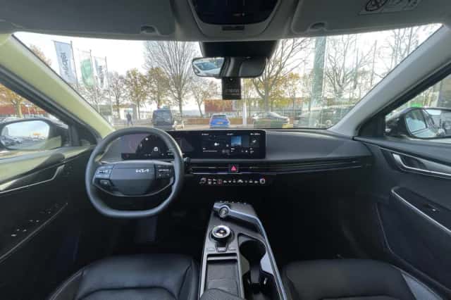 Kia EV6 (2025) thumbnail 19