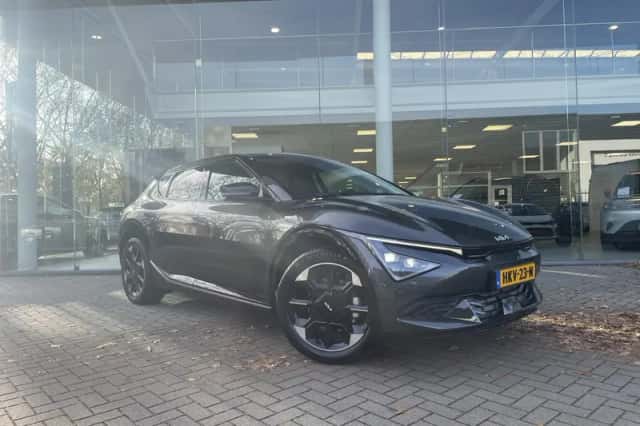 Kia EV6 (2025) thumbnail 3