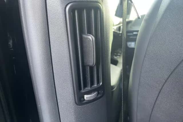 Kia EV6 (2025) thumbnail 21
