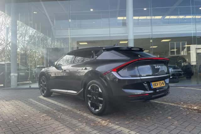 Kia EV6 (2025) thumbnail 5