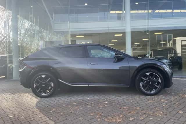 Kia EV6 (2025) thumbnail 6