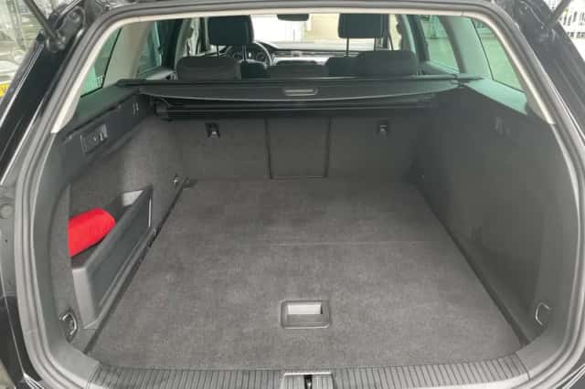 Volkswagen Passat (2021) thumbnail 12