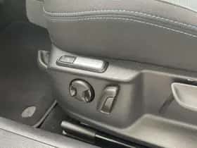 Volkswagen Passat (2021) thumbnail 17