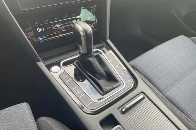 Volkswagen Passat (2021) thumbnail 29