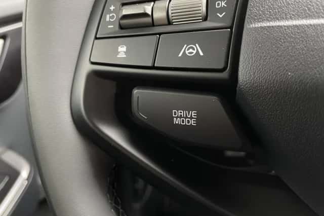 Kia EV6 (2025) thumbnail 15