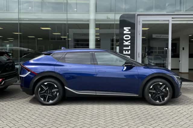 Kia EV6 (2025) thumbnail 3
