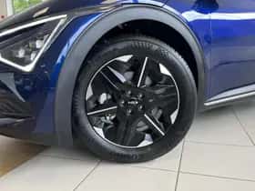 Kia EV6 (2025) thumbnail 3