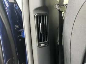 Kia EV6 (2025) thumbnail 25
