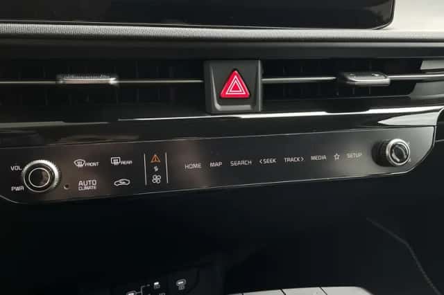 Kia EV6 (2025) thumbnail 27