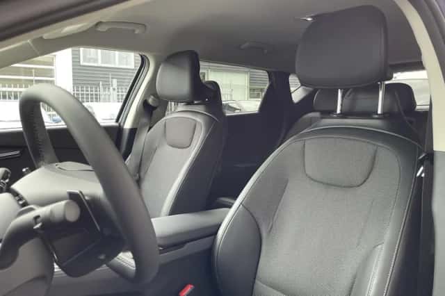 Kia EV6 (2025) thumbnail 10