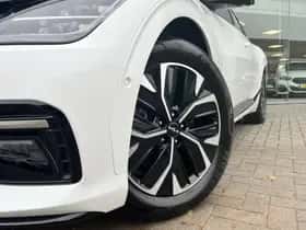 Kia EV6 (2024) thumbnail 2