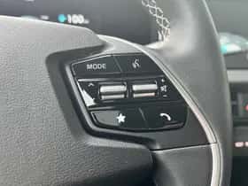 Kia EV6 (2024) thumbnail 24