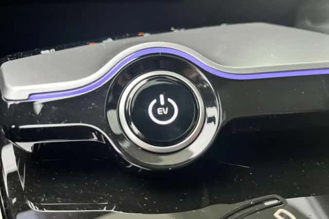 Kia EV6 (2024) thumbnail 28