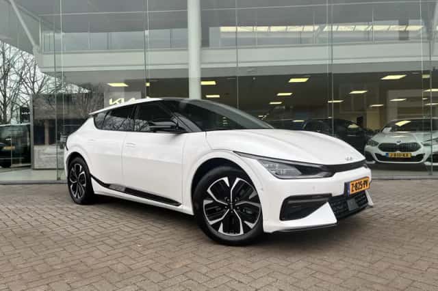 Kia EV6 (2024) thumbnail 6