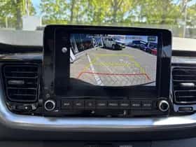 Kia Stonic (2021) thumbnail 10