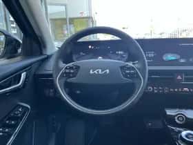 Kia EV6 (2024) thumbnail 14
