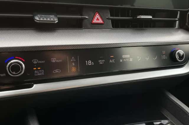 Kia Sportage (2024) thumbnail 25