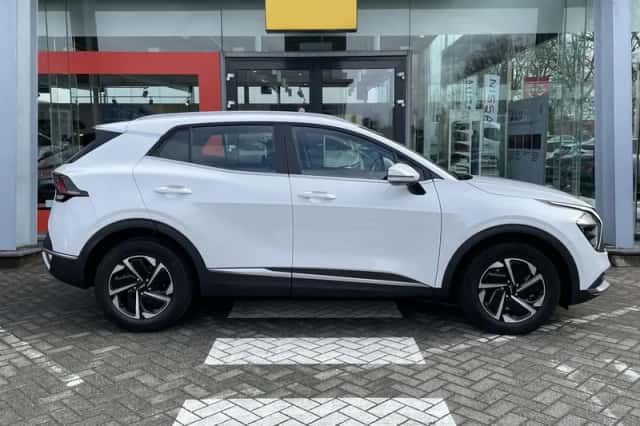 Kia Sportage (2024) thumbnail 4