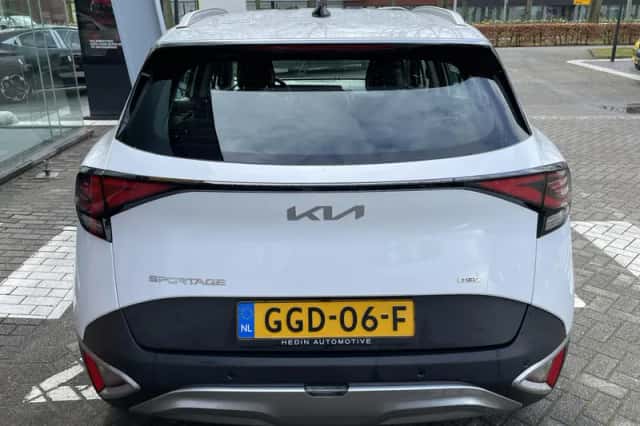 Kia Sportage (2024) thumbnail 6