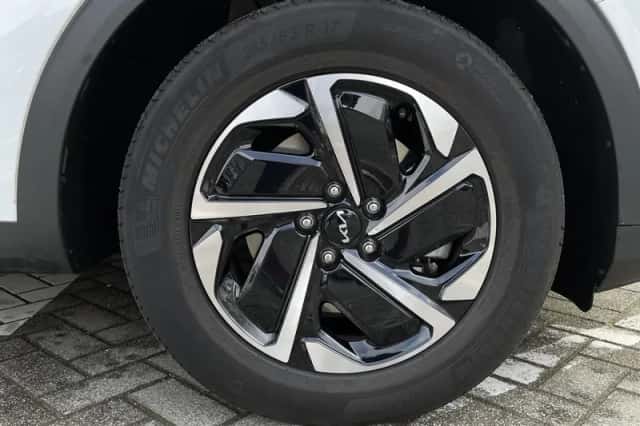Kia Sportage (2024) thumbnail 7