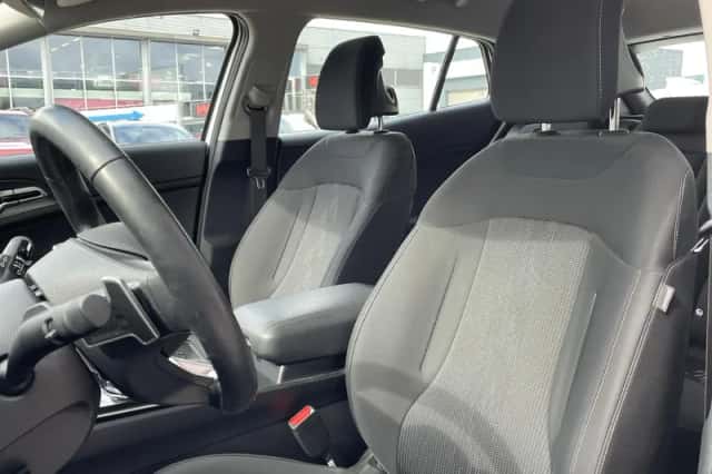 Kia Sportage (2024) thumbnail 8
