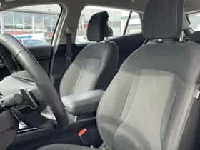 Kia Sportage (2024) thumbnail 8