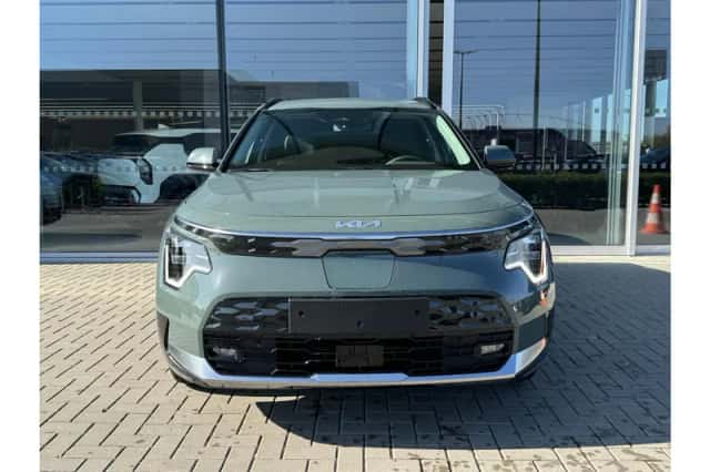 Kia Niro EV (2025) thumbnail 2