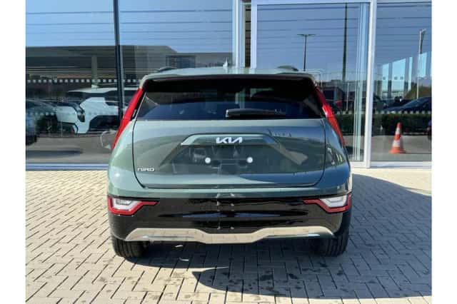 Kia Niro EV (2025) thumbnail 5