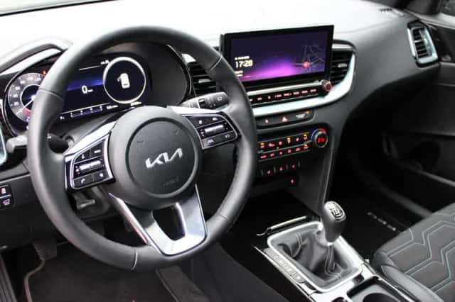 Kia Ceed Sportswagon (2025) thumbnail 7