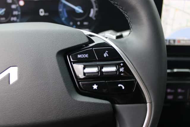 Kia Niro EV (2023) thumbnail 11