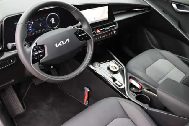 Kia Niro EV (2023) thumbnail 18
