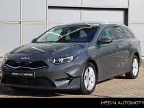Kia Ceed Sportswagon (2024) thumbnail 1