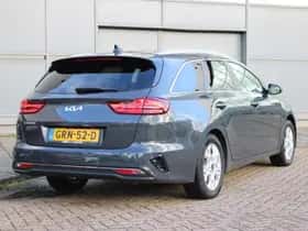 Kia Ceed Sportswagon (2024) thumbnail 2
