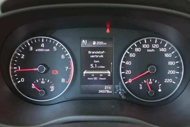 Kia Picanto (2022) thumbnail 4