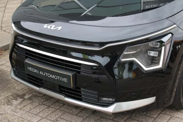 Kia Niro (2023) thumbnail 6