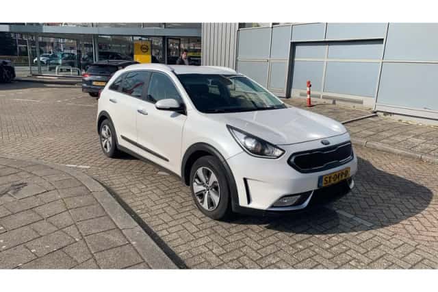Kia Niro (2018) thumbnail 5
