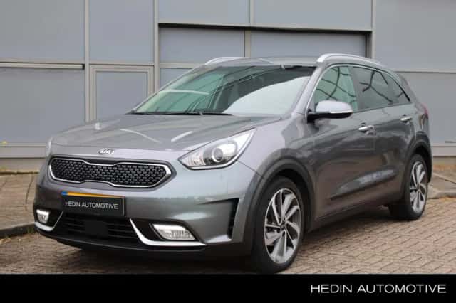 Kia Niro (2017) thumbnail 1