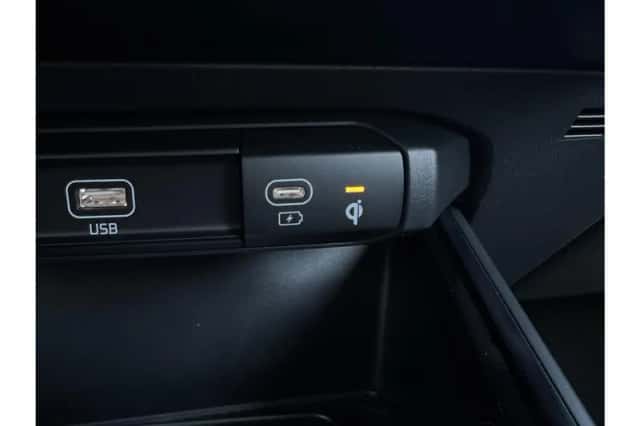 Kia Niro EV (2025) thumbnail 25