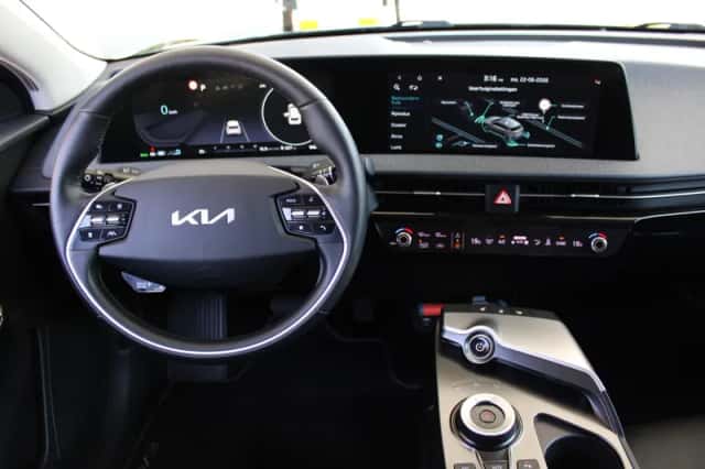 Kia EV6 (2022) thumbnail 3