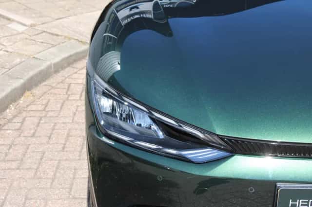 Kia EV6 (2022) thumbnail 6