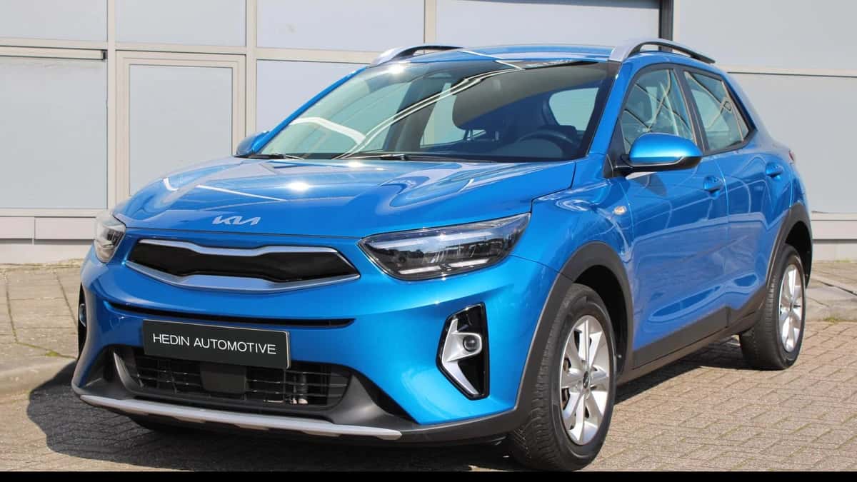 Kia Stonic (2023) — foto 1