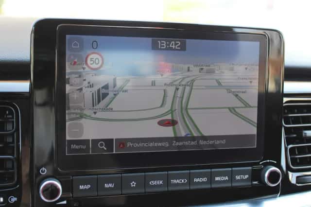 Kia Stonic (2023) thumbnail 7