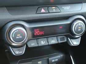 Kia Stonic (2023) thumbnail 10